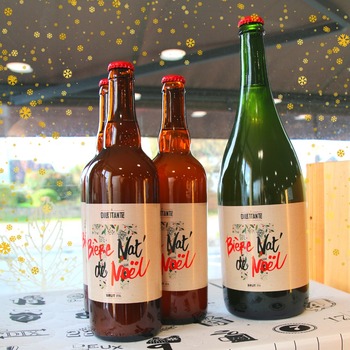 La Bière Nat' de Noël de @brasserieladilettante est de retour chez Breizh en Bouche !

Bière blonde (7% alc.) aérienne. Brut IPA exotique.
Inspirée des vins Pet'Nat' et de leurs fines bulles

Disponible en bouteilles de 75cl et  Magnum (150cl) pour encore plus de partage avec ceux que vous aimez

Kenavo ar’vechal

#bieredenoel #noel #craftbeer #bierebio #biereartisanale #bierebretonne #localbeer #morbihan #plouhinec #ladilettante #caveabiere #cavebretonne #breizhenbouche