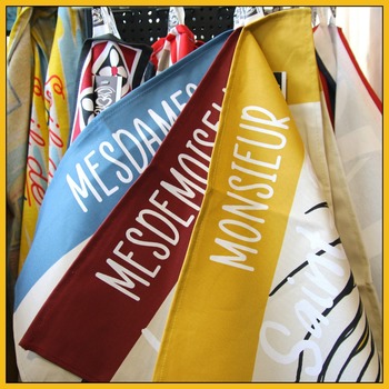 Les nouveaux torchons de @sophieccreation , sont arrivés en boutique.

#torchon #lingedemaison #sophiec #textile #deco #creationbretonne #cuisine #nouvellecollection #artdelatable #breizhenbouche